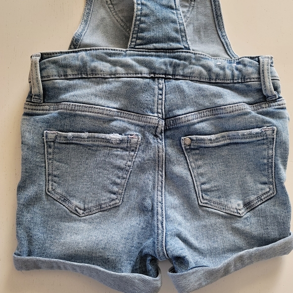 H&M Heart Pocket Short Overalls - Picture 5 of 5